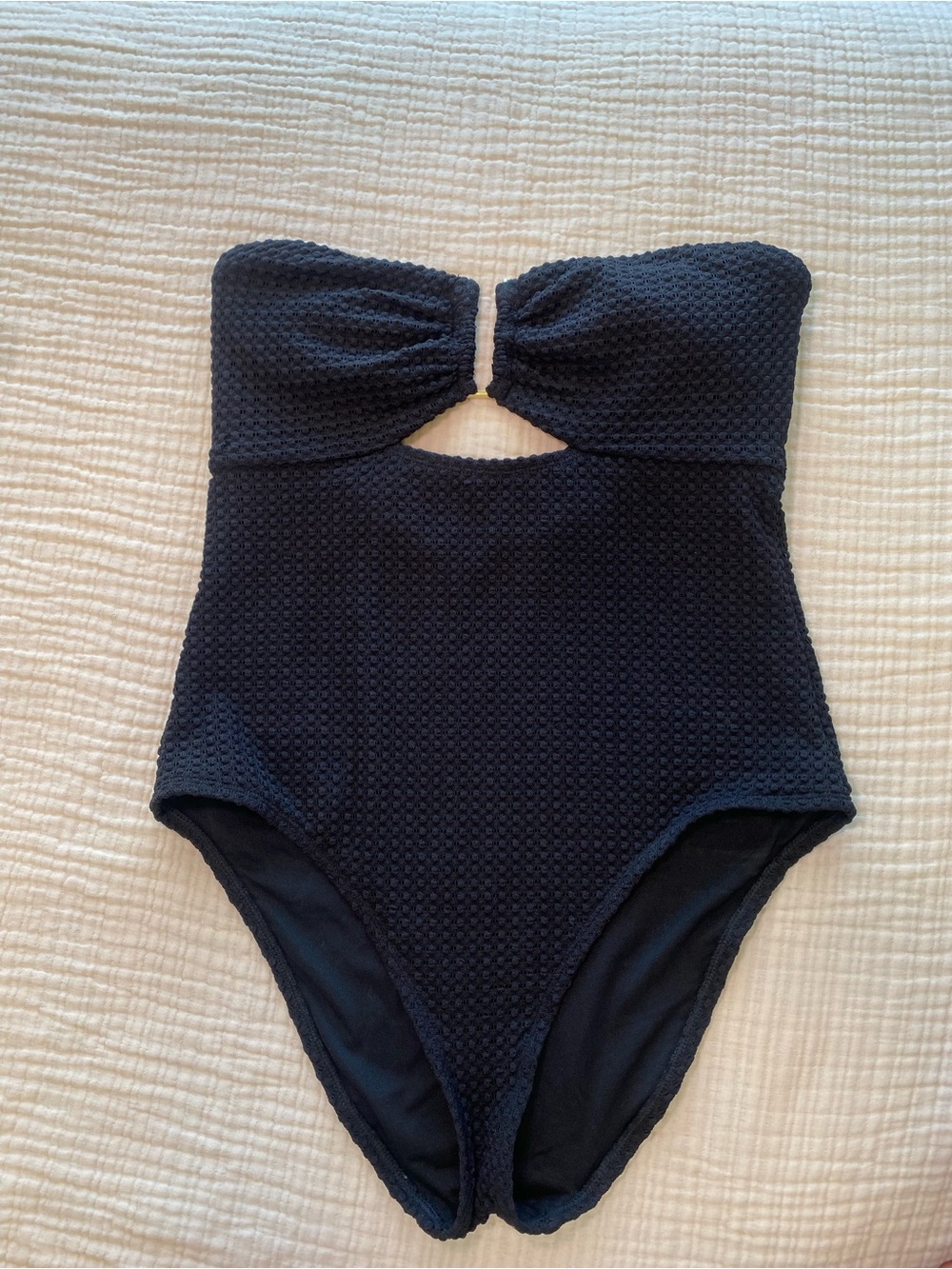 Shade & Shore Black Textured One Piece Swimsuit Cutout Front Size M (8-10)